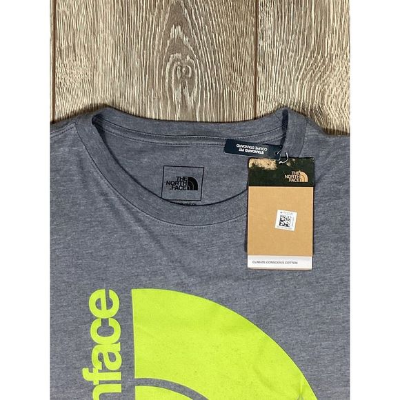 North‎ Face NEW Men’s Gray Tee Tshirt Top Green   Logo Half Dome - Picture 1 of 6